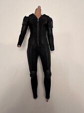 1/6 Hot Toys 12" Avengers Black Widow body & suit