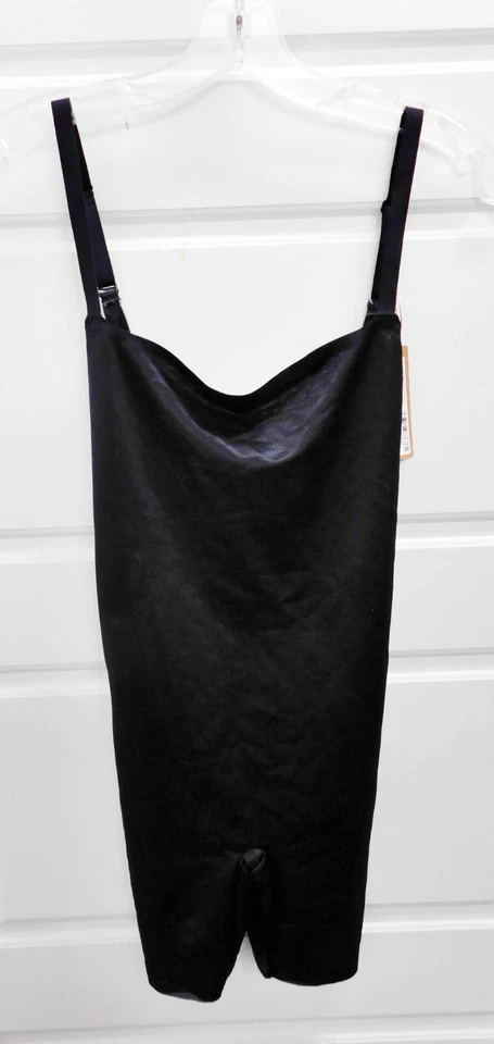 全新 Skims Barely There 塑身衣 Mid Thigh 紧身衣 Onyx 尺寸 S — 第 1/4 张图片