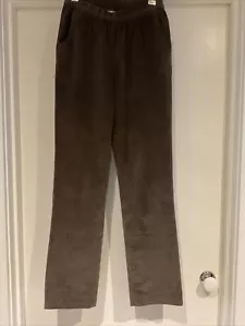 Established Mocha Brown Stretch Velvet Straight Leg Pant Elastic Waist Size 10 - Picture 1 of 4