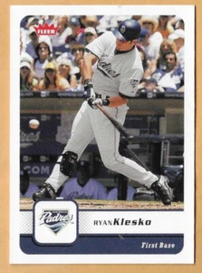 Ryan Klesko San Diego Padres #252 - Fleer casi nuevo-como nuevo 2006 - Imagen 1 de 2