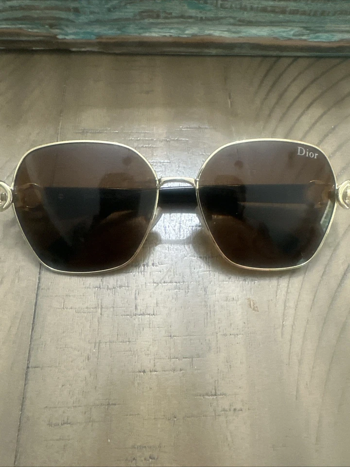 Gafas de sol Christian Dior 512 negras doradas Foto 1 de 3