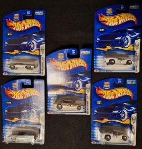 Hot Wheels - Chaparral 2D 9/42 (x2), Corvette Stingray 3/42 (x2), Vairy 8 - NIP - Picture 1 of 3