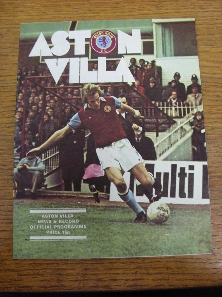 17/01/1976 Aston Villa v Newcastle United  (marking to back cover, fold to cover - Image 1 of 1