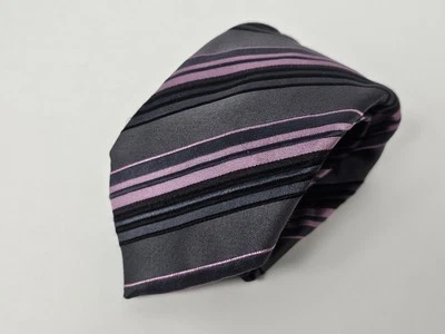 Gravata de pescoço PRADA masculina listrada roxa seda - Feita na ITÁLIA - RARA - FRETE GRÁTIS - Imagem 1 de 4