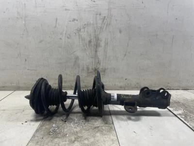 Toyota RAV4 2011 amortiguador de puntal delantero izquierdo del lado del conductor OEM+ Foto 1 de 4