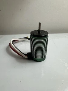 Motor Castle 2650 Kv eje 5mm. Sin caja - Imagen 1 de 6