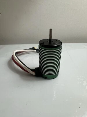 Motor Castle 2650 Kv eje 5mm. Sin caja Foto 1 de 4