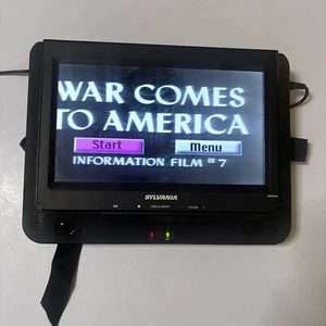 Sylvania 9" Portable DVD Player Region 1 SDVD9805-C - Picture 1 of 13