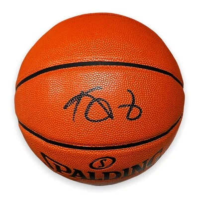 Kevin Garnett Signed Autographed Basketball Fanatics - Image 1 of 2