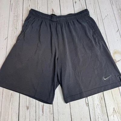 Pantalones Cortos Nike Bordados Swoosh Algodón para Hombres Grandes Negros 8.5" Bolsillos entrepierna Foto 1 de 4