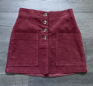 Rosa Lilie Knopfleiste Cord weinrot Minirock Herbst Akademie Größe Small neu ohne Etikett - Bild 1 von 7