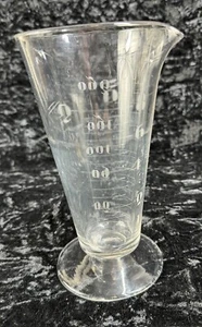 VINTAGE APOTHEKE CHEMIE GRADUIERTEN BECHER 500 CC - 16 OZ MIT AUSGUSS - Bild 1 von 6