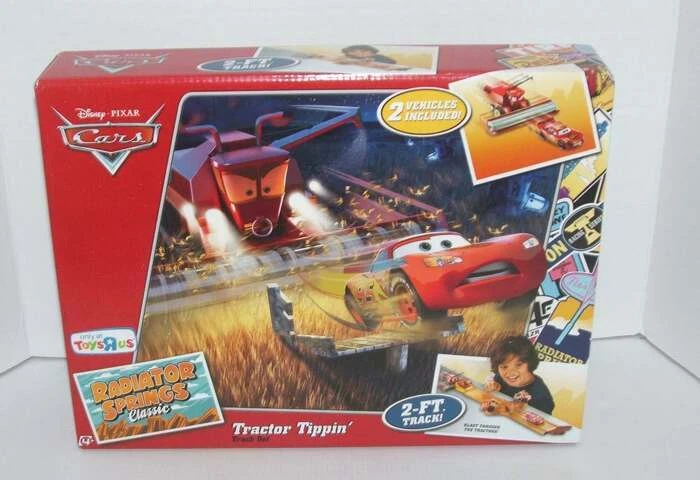 NUEVO Disney Pixar Cars Radiador Muelles Clásico Tractor Tippin' Track Set Foto 1 de 1
