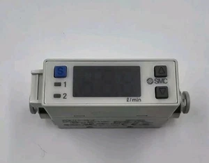 SMC PFM710-C6-F digital flow switch, IFW/PFW FLOW SWITCH - Picture 1 of 4