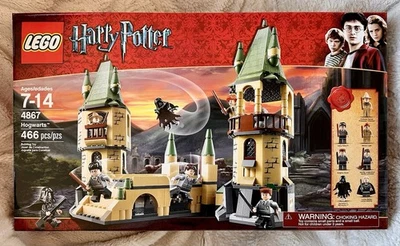 LEGO Harry Potter: Hogwarts (4867) Foto 1 de 2