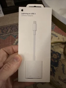 Genuine Apple Lightning to USB 3 Camera Adapter A1619 New  - Picture 1 of 3