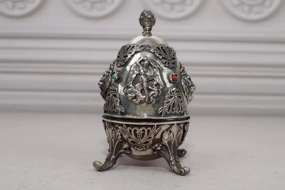 Huevo de Plata Cazador - Cabeza de León Plata 84 - Caja de Plata Estilo Antiguo Imperial Foto 1 de 4