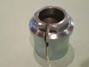 MANGA AJUSTADORA DE VÁSTAGO DE DIRECCIÓN TRIUMPH T100 T110 6T 97-0405 H405 HECHO EN EL REINO UNIDO 1945-52 - Imagen 1 de 1