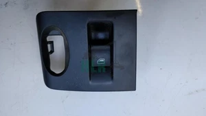 Audi TT MK2 Offside Front Window Switch 8J19595222 - Picture 1 of 2