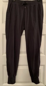 Athleta City Jogger Ankle Performance Hose. Damengröße 5 grau leicht   - Bild 1 von 7