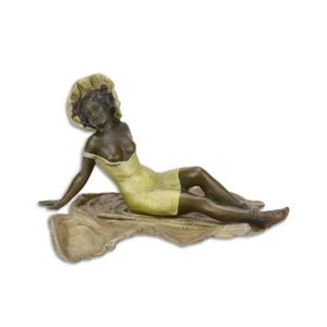 9934084 Figure de Bronze Fille Femme Halbnackt Érotique Sur Tissu Assis Coloré - Picture 1 of 1