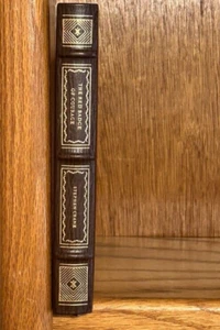Stephen Crane, The Red Badge of Courage: An Episode of the American Civil War - Picture 1 of 6