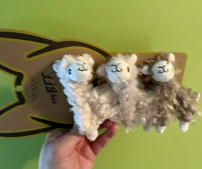 NANDOG PET GEAR NWT!!! 3 Mini Llamas. Adorable, Crunchy And Squeaky!!