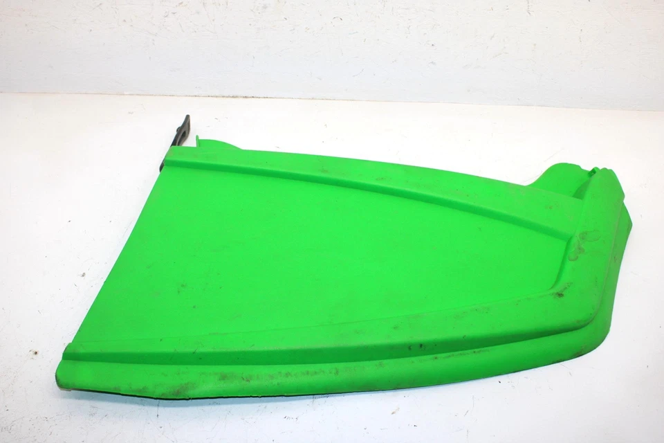 Оригинальная правая боковая панель 05 Arctic Cat M6 Efi 141 3706-578 SAS2 - Изображение 1 из 4