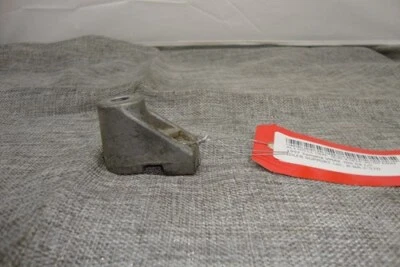 1997 Yamaha VMAX 600 XT L/C холостого хода поддержки блока 8 см-47419-20-00 - Изображение 1 из 4