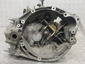 Boite 5 vitesses Peugeot 607 - Citroen C5 2.2 Hdi 4HX - type 20LM17 - 180 000km - Picture 1 of 5