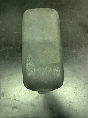 1997 1998 1999 2000 01 02 03 Pontiac Grand Prix center Console Arm Rest Lid Foto 1 de 4