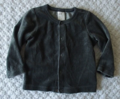 H&M 6-9 meses Niñas Gris Terciopelo Top Camisa Usada en Excelente Condición Cálida Otoño Invierno Foto 1 de 2