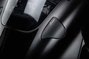 LIGHTECH TAPPI SPECCHIETTI MOTO FORO SPECCHIO YAMAHA R1 2020 R1M 2020 ROSSO - Picture 1 of 1