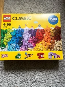 LEGO CLASSIC Bricks Bricks 10717 brand new and sealed - Picture 1 of 3