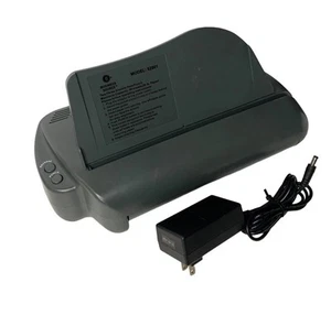 BUSINESS SOURCE 62901 ELECTRIC 3-HOLE OR 2-HOLE PAPER PUNCH 30 SHEET CAP - Picture 1 of 18