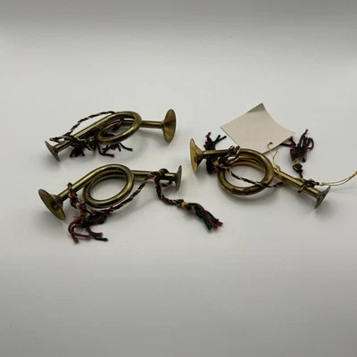 3 VTG SOLID BRASS MINI FRENCH HORNS DECORATION/ CRAFTS - Image 1 of 4