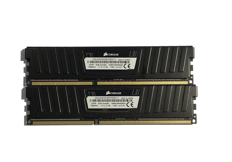 Corsair CML8GX3M2B1600C11 - 8GB (2x4GB) DDR3 UDIMM RAM - PC3-12800 - DDR3-1600 - Bild 1 von 1