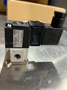 VT307W-5DZ1-01N-F - Picture 1 of 2