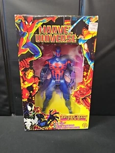 Modellino Toy Biz Marvel Universe Spider Man 2099 10" 1997 nuovo con scatola LEGGI - Foto 1 di 8
