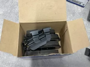 Genuine Hyundai I40 Rear Brake Pads 2011-2015 - Picture 1 of 2