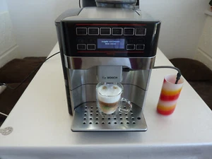 Bosch Veroaroma 700 Kaffeevollautomat - Bild 1 von 9