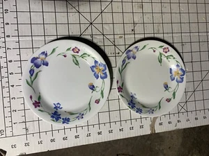 Lot Of 2 Gibson White Small Plate Salad Flowers Ceramic B289 - Picture 1 of 3