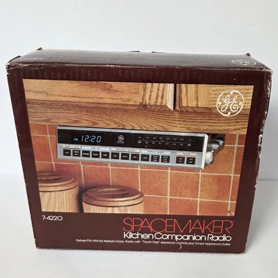 Radio complementaria de cocina GE Spacemaker General Electric 7-4220 caja abierta sin usar Foto 1 de 4