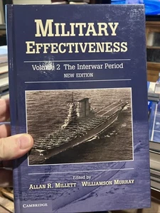 Military Effectiveness: Volume 2 (Military Effectiveness 3 - Foto 1 di 2