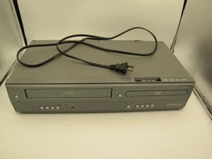 Combo reproductor DVD VHS Magnavox DV200MW8 funcionando - Imagen 1 de 7