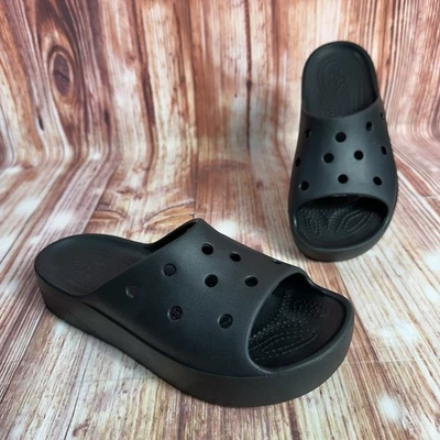 Босоножки Crocs классические на платформе на танкетке женские размер 6 черные шлепанцы туфли с открытым носком - Изображение 1 из 4