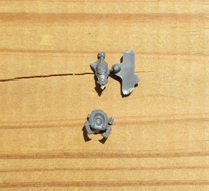 40K Aeldari Warp Spiders Exarch Head Helmet w/ Smaller Topknot Head Bits - Picture 1 of 1