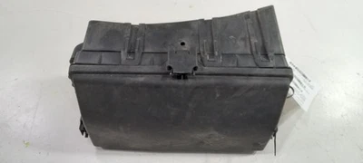 Motor de caixa de fusíveis sem lâmpadas de neblina compatível com 10-11 SRX - Imagem 1 de 4