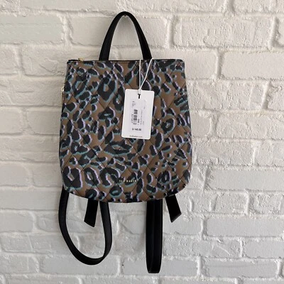 Mochila acolchada Ted Baker London Quiltoe Leopardo en Oliva Fantásticas Reseñas Foto 1 de 4