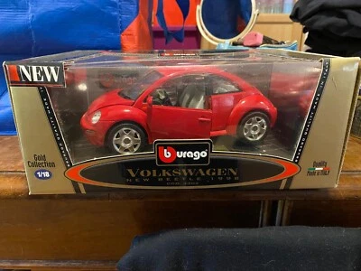 BURAGO BBURAGO VOLKSWAGEN NEW BEETLE (1998) 1:18 COD. 3302 - Immagine 1 di 2